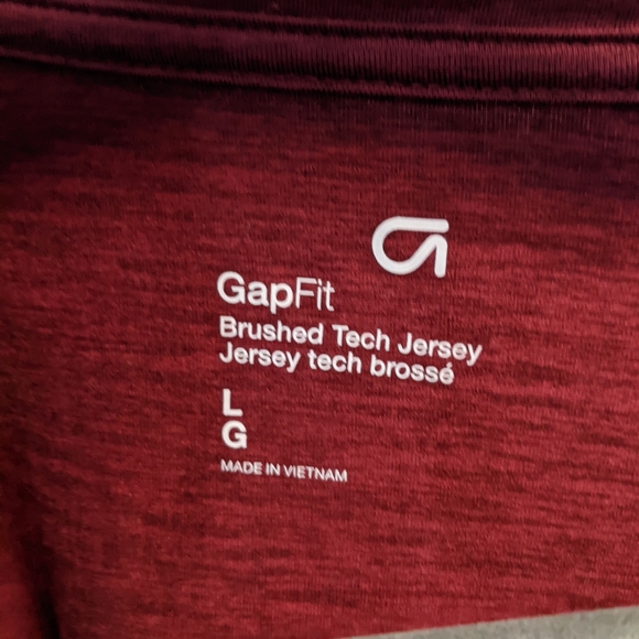 GapFit Long Sleeve Tie Front Scoopneck Top - Picture 4 of 5